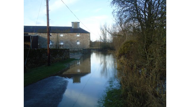 Flood Ormiston Mill 2015 Margaret Jeary 08/08/2021